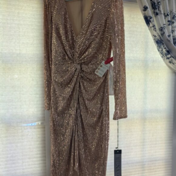 NWT Mac Duggal high low Gold Sequin Dress Long Sleeve Size 8 #26594 - Picture 6 of 7